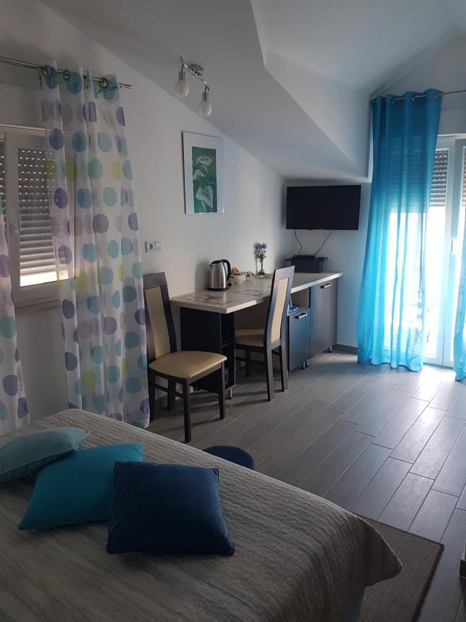 Gabi Rooms & Studio Apartment Lozovac Extérieur photo
