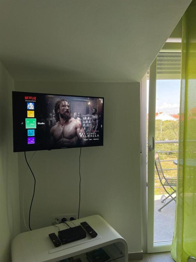 Gabi Rooms & Studio Apartment Lozovac Extérieur photo