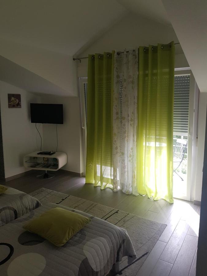 Gabi Rooms & Studio Apartment Lozovac Extérieur photo