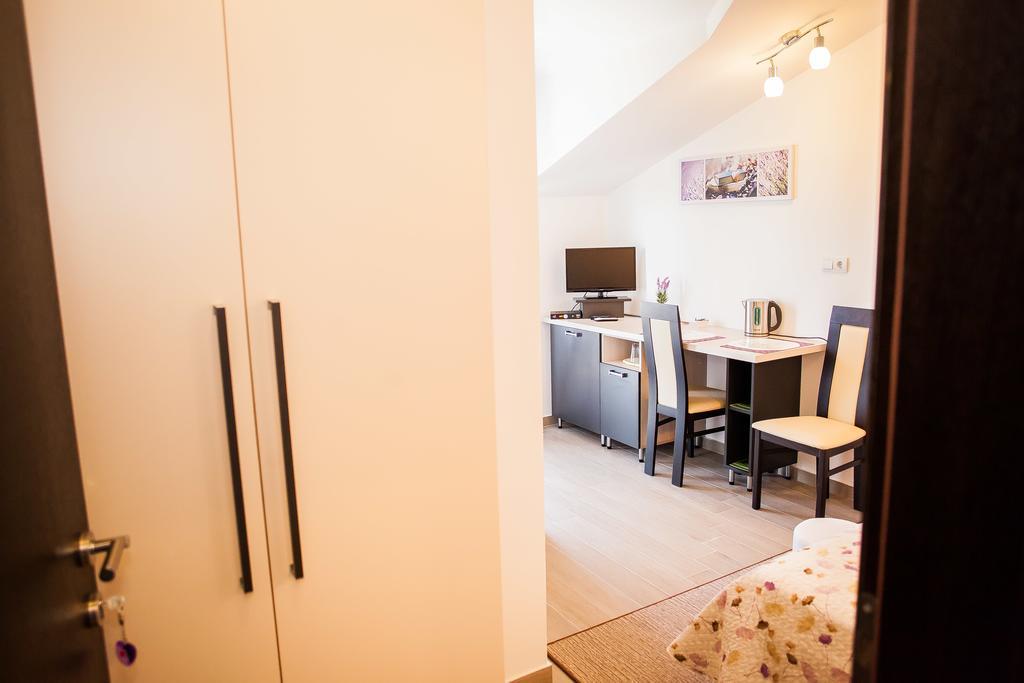 Gabi Rooms & Studio Apartment Lozovac Chambre photo