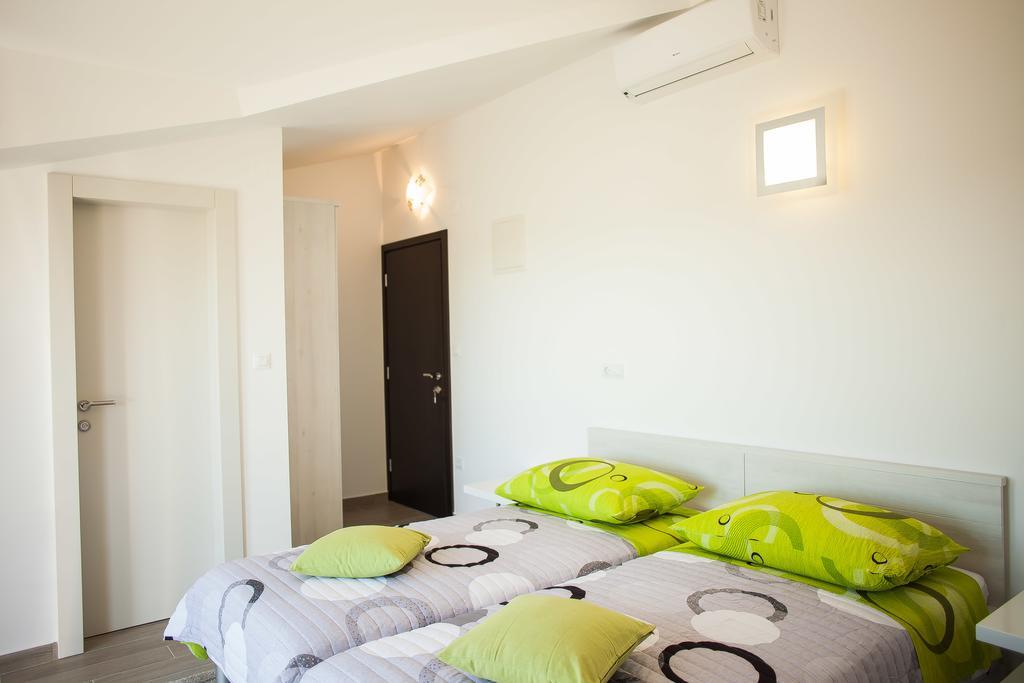 Gabi Rooms & Studio Apartment Lozovac Chambre photo